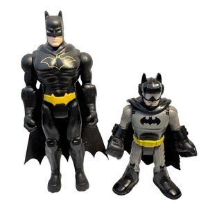 Batman Action Figures Set Of 2 With Capes DC Comics Black & Gray Plastic